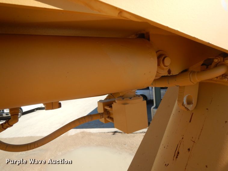 image for item DJ8164 Dresser 150A  crane