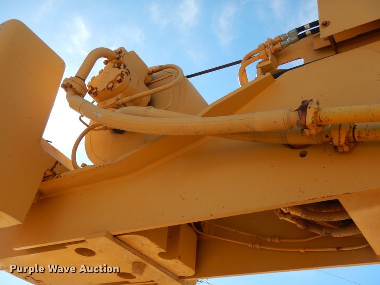 image for item DJ8164 Dresser 150A  crane