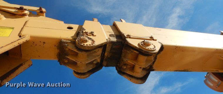 image for item DJ8164 Dresser 150A  crane