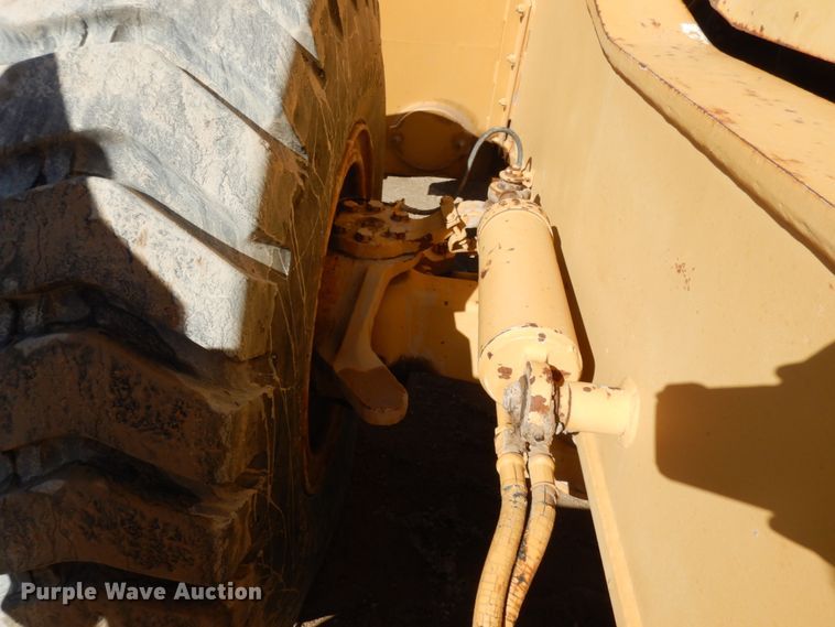 image for item DJ8164 Dresser 150A  crane