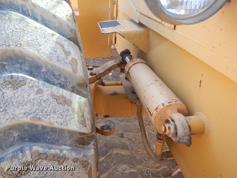 image for item DJ8164 Dresser 150A  crane