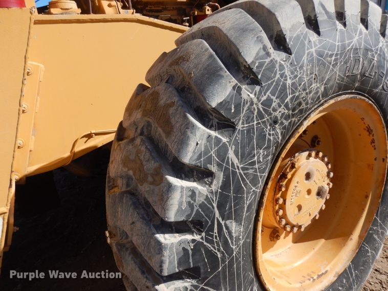 image for item DJ8164 Dresser 150A  crane