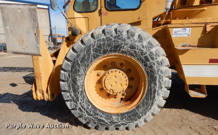 image for item DJ8164 Dresser 150A  crane