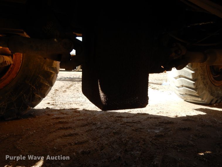 image for item DJ8164 Dresser 150A  crane