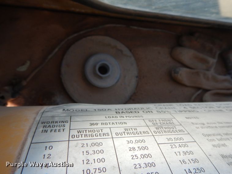 image for item DJ8165 1969 Galion 150A  crane