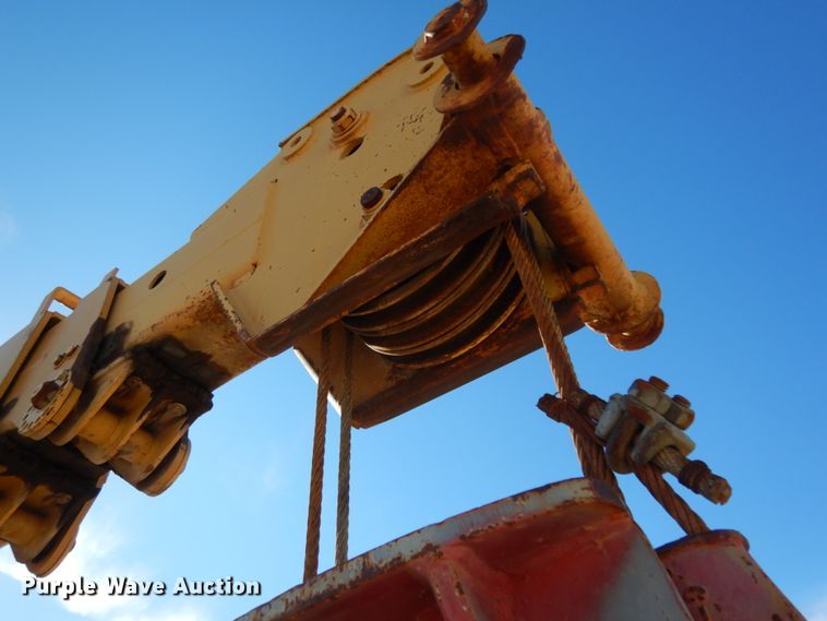 image for item DJ8165 1969 Galion 150A  crane