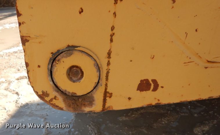 image for item DJ8165 1969 Galion 150A  crane