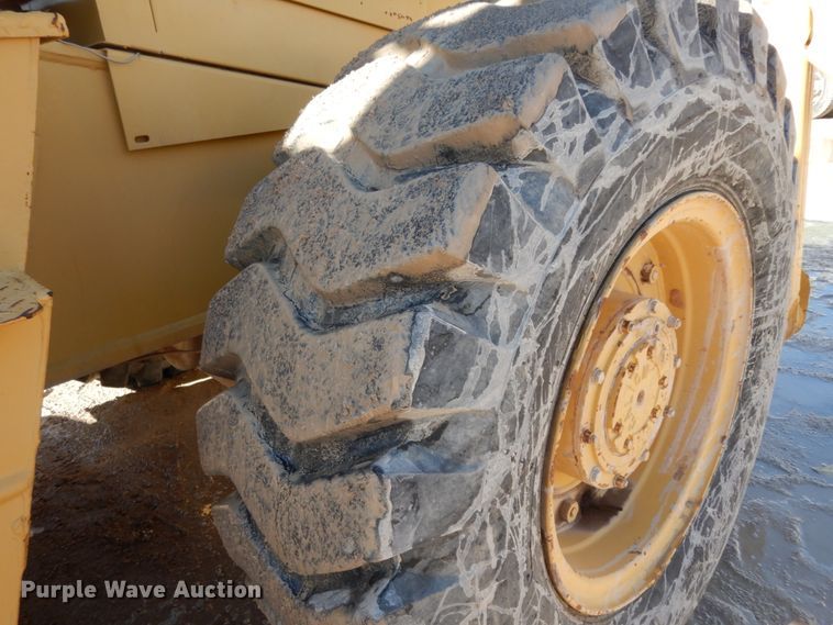 image for item DJ8165 1969 Galion 150A  crane