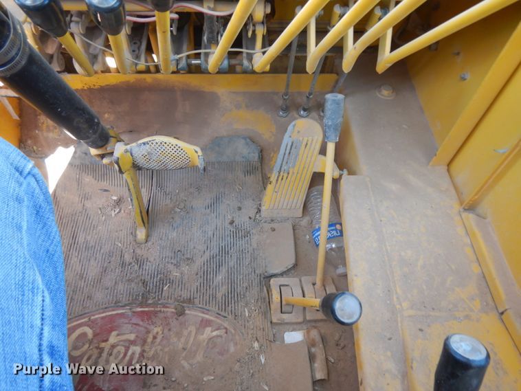 image for item DJ8166 1971 Galion 150A  crane