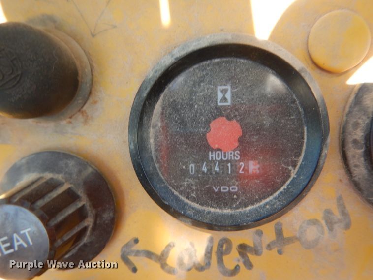 image for item DJ8166 1971 Galion 150A  crane