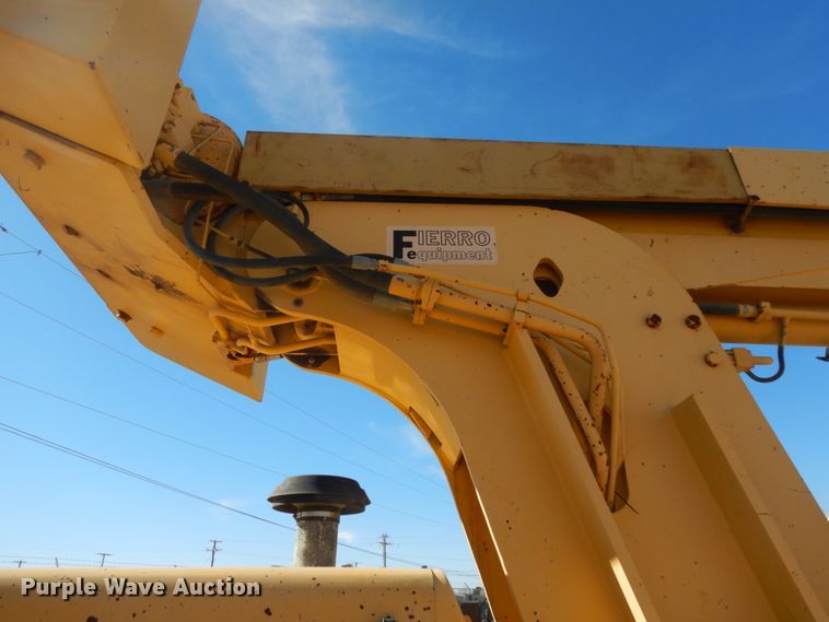 image for item DJ8166 1971 Galion 150A  crane