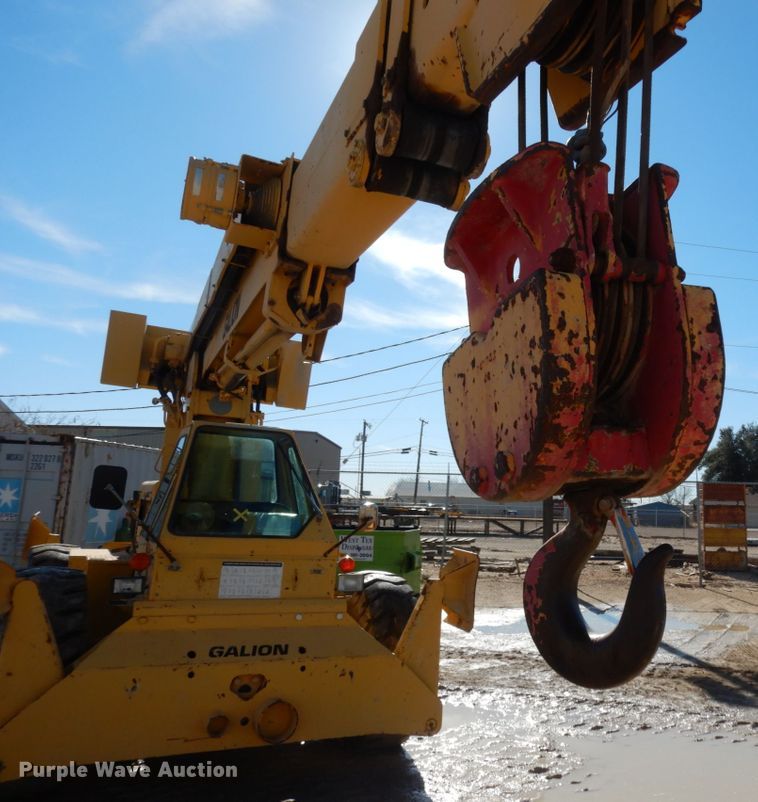 image for item DJ8166 1971 Galion 150A  crane