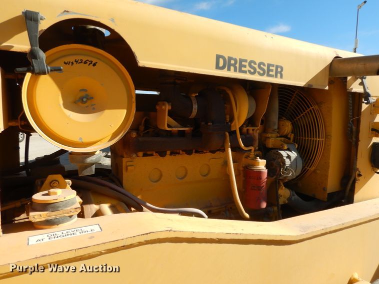 image for item DJ8166 1971 Galion 150A  crane