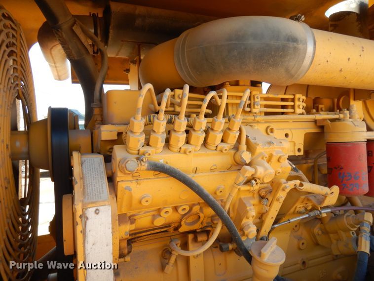 image for item DJ8166 1971 Galion 150A  crane