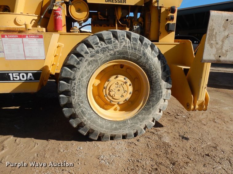 image for item DJ8166 1971 Galion 150A  crane