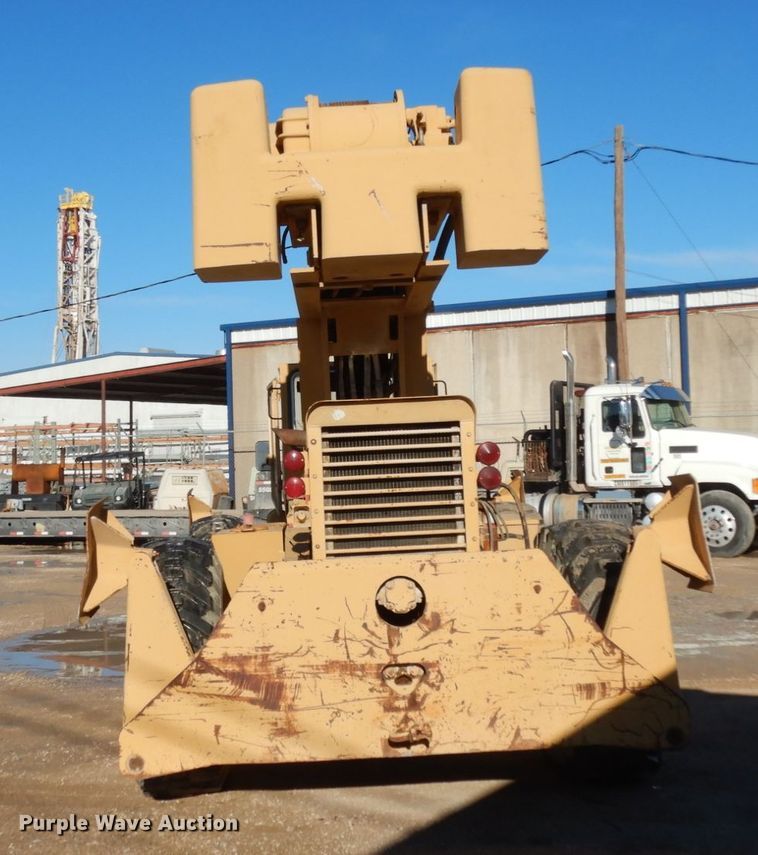 image for item DJ8167 Dresser 150A  crane