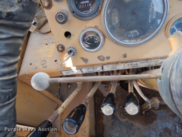 image for item DJ8167 Dresser 150A  crane