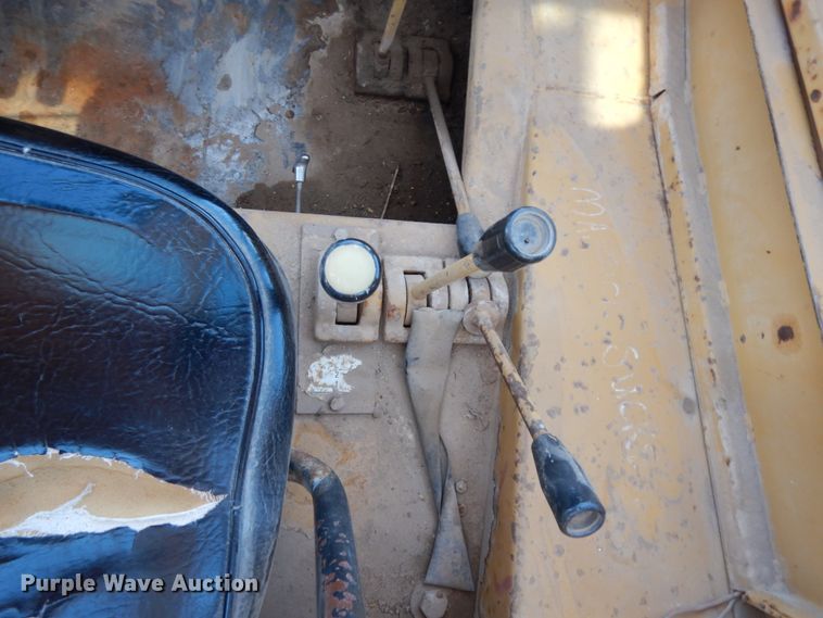 image for item DJ8167 Dresser 150A  crane