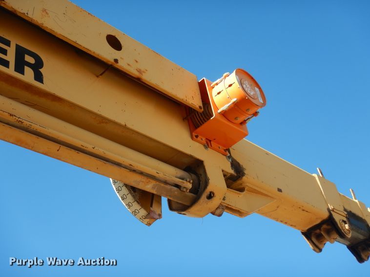 image for item DJ8167 Dresser 150A  crane