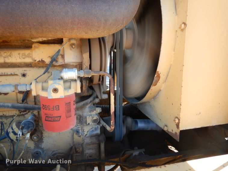 image for item DJ8167 Dresser 150A  crane