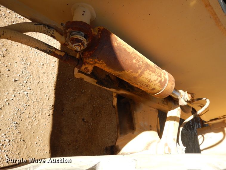 image for item DJ8167 Dresser 150A  crane