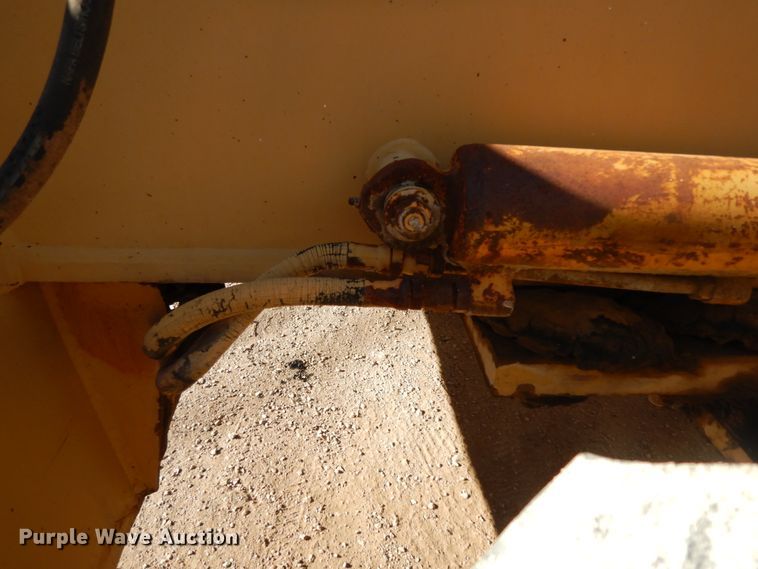 image for item DJ8167 Dresser 150A  crane