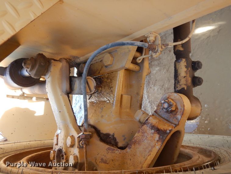 image for item DJ8167 Dresser 150A  crane