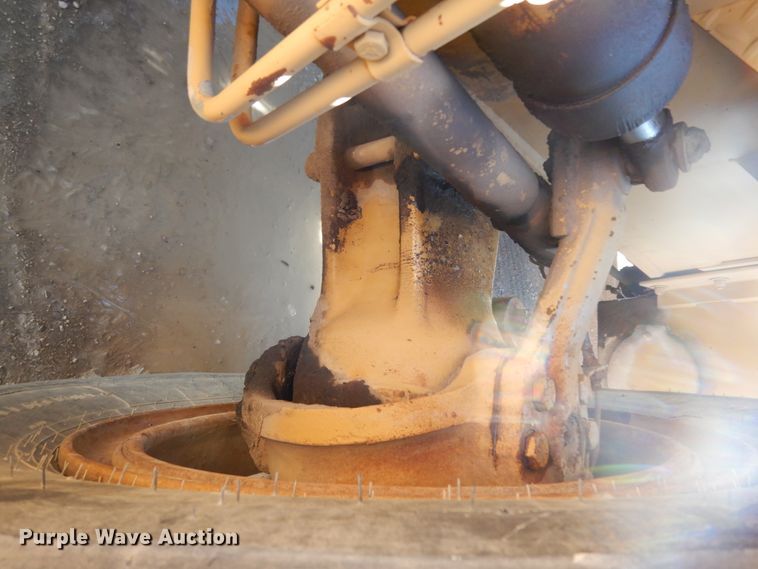 image for item DJ8167 Dresser 150A  crane