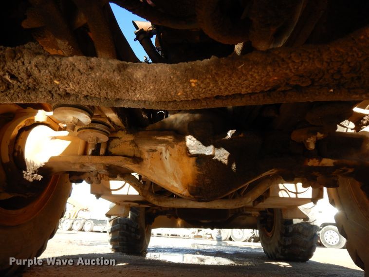 image for item DJ8167 Dresser 150A  crane