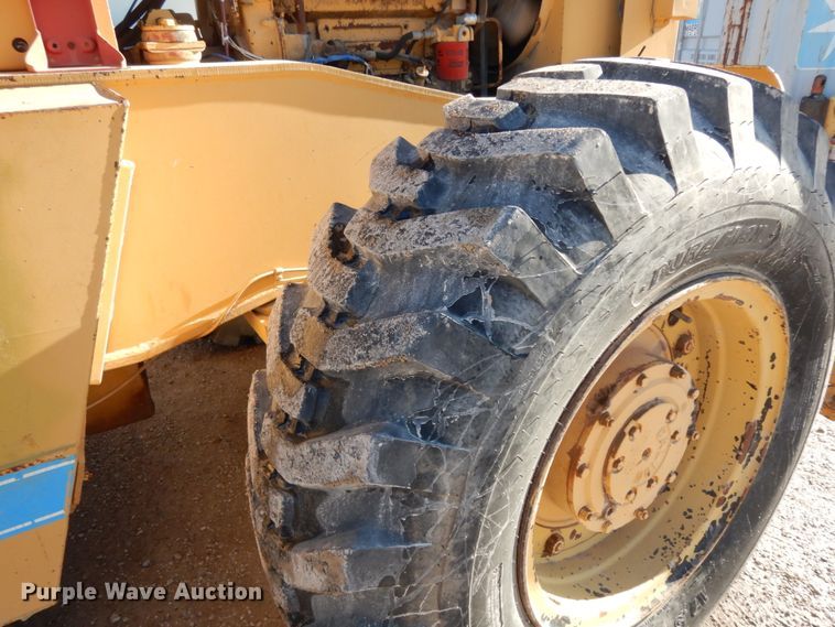 image for item DJ8167 Dresser 150A  crane