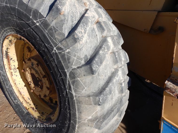 image for item DJ8167 Dresser 150A  crane