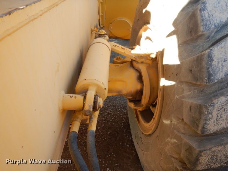 image for item DJ8168 Galion 150A  crane