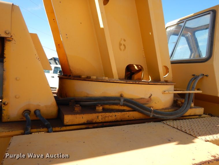 image for item DJ8168 Galion 150A  crane