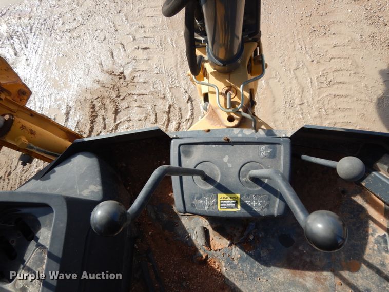 image for item DJ8169 2008 John Deere 310J  backhoe