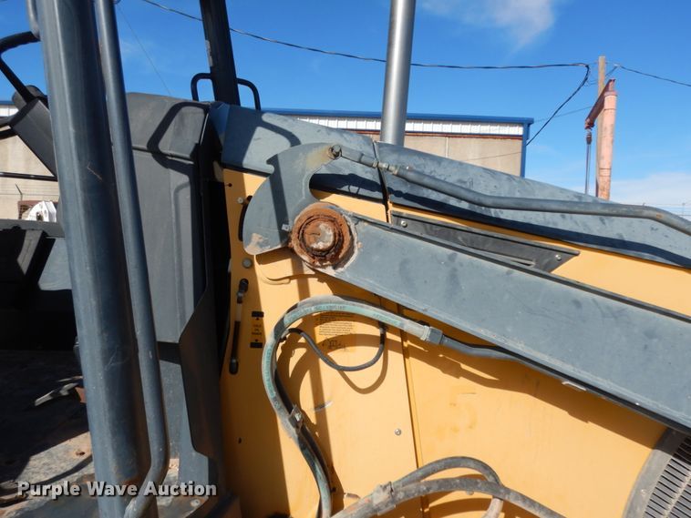 image for item DJ8169 2008 John Deere 310J  backhoe