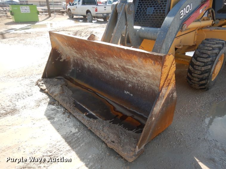 image for item DJ8169 2008 John Deere 310J  backhoe