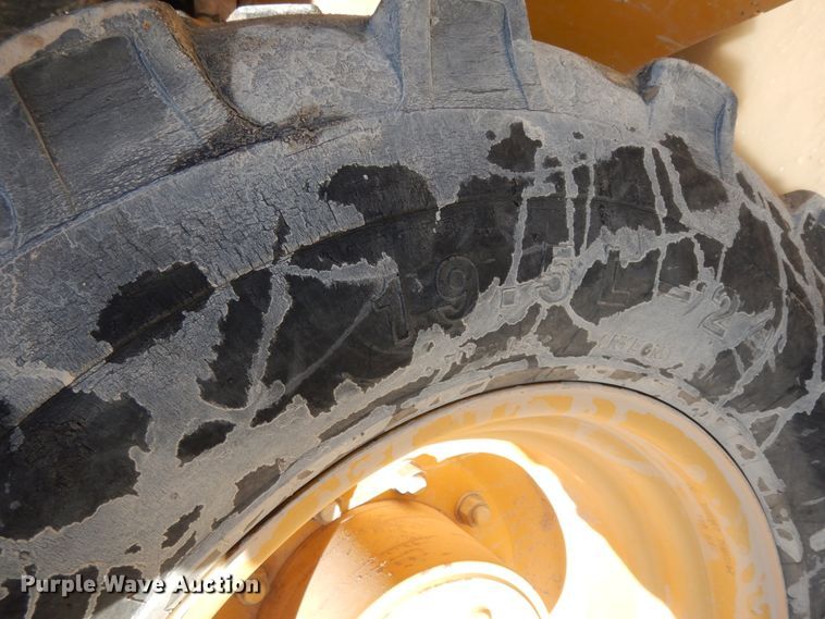 image for item DJ8169 2008 John Deere 310J  backhoe