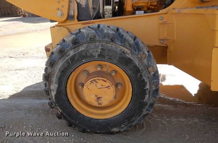 image for item DJ8169 2008 John Deere 310J  backhoe