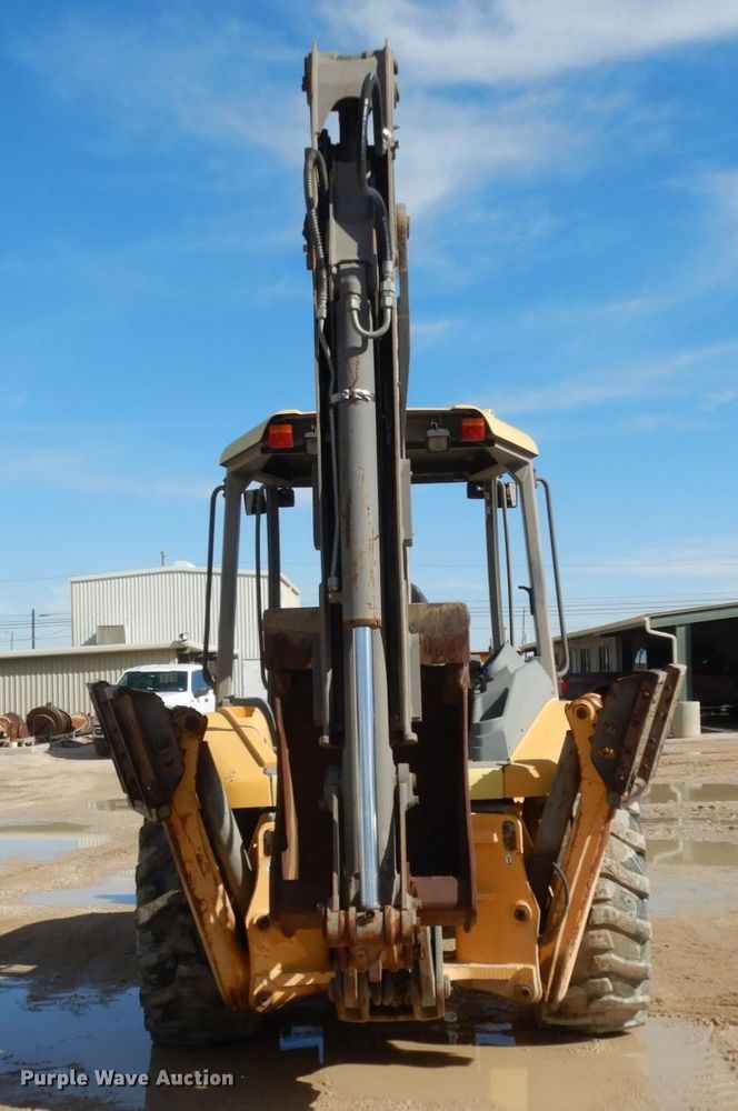 image for item DJ8170 2005 Volvo BL60  backhoe