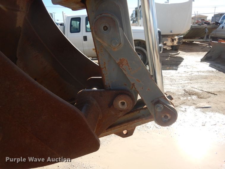 image for item DJ8170 2005 Volvo BL60  backhoe