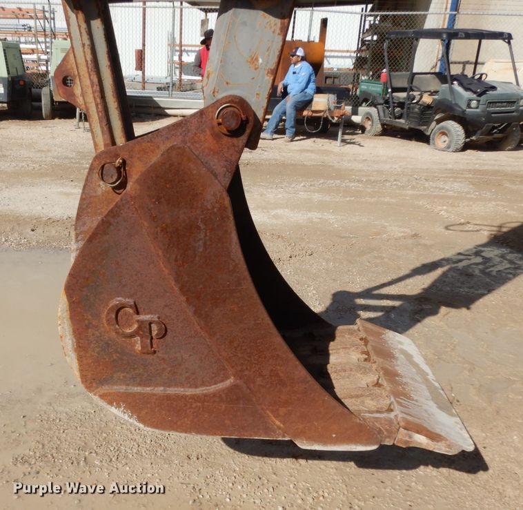 image for item DJ8170 2005 Volvo BL60  backhoe