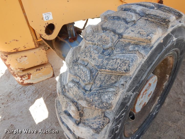 image for item DJ8170 2005 Volvo BL60  backhoe