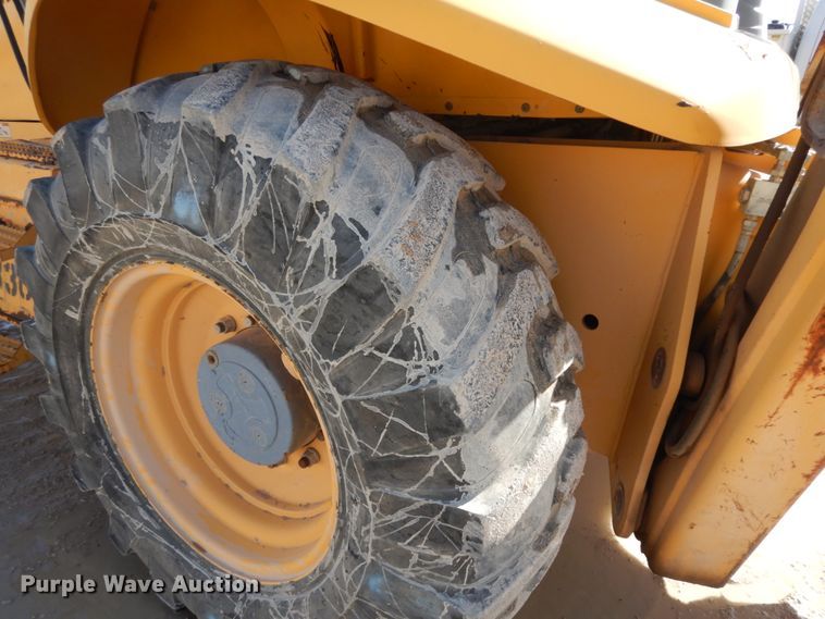 image for item DJ8170 2005 Volvo BL60  backhoe