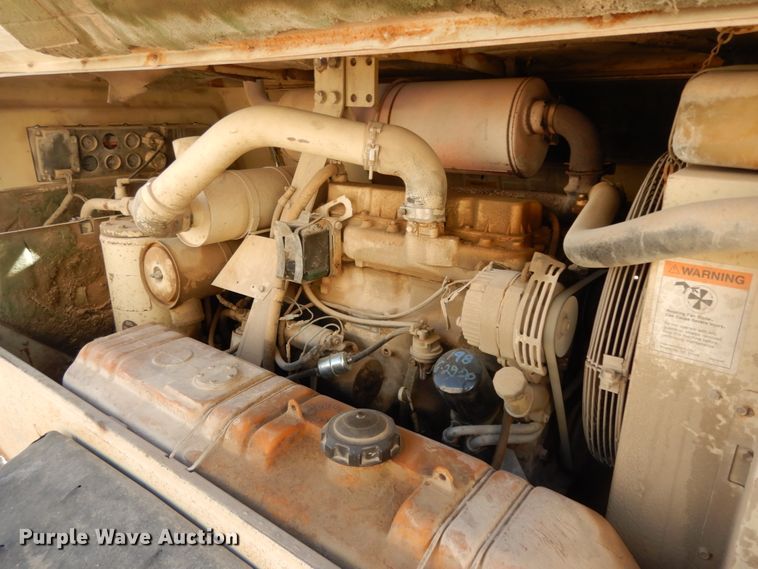 image for item DJ8172 Ingersoll Rand P185  air compressor