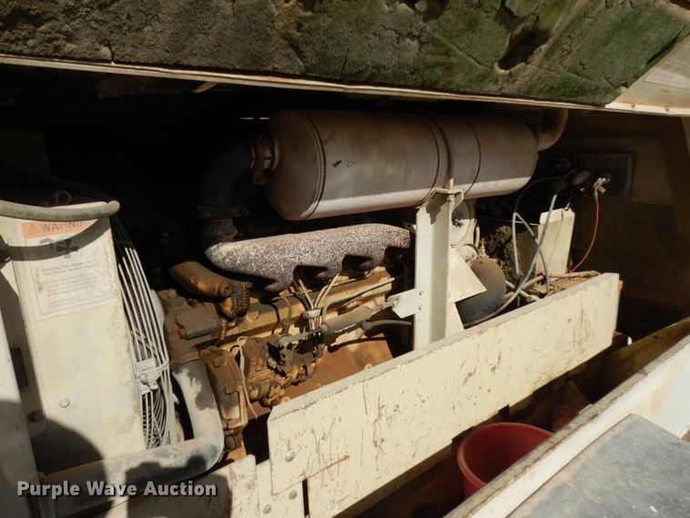 image for item DJ8172 Ingersoll Rand P185  air compressor