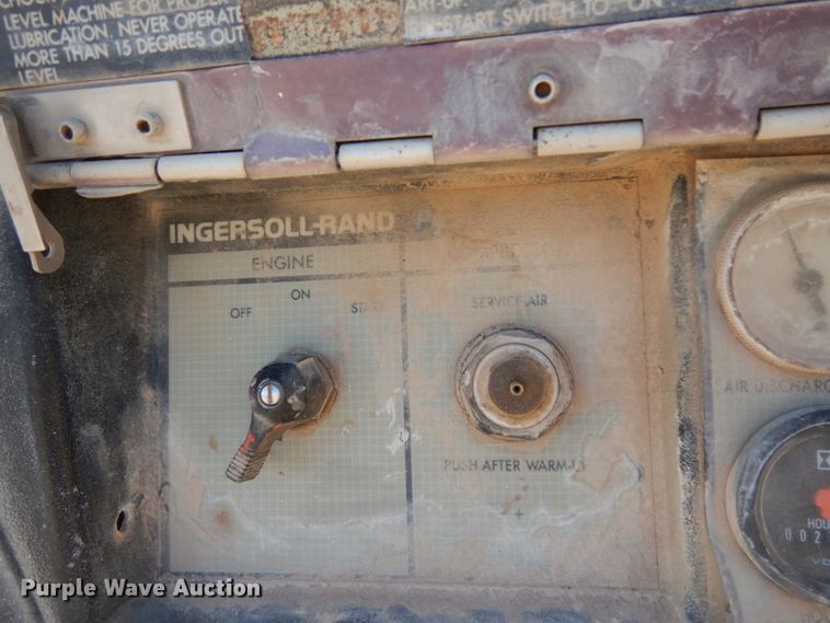 image for item DJ8172 Ingersoll Rand P185  air compressor