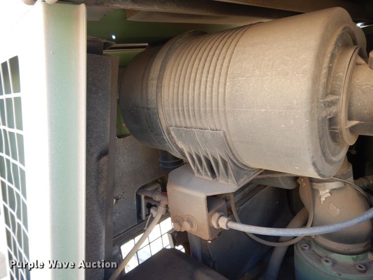 image for item DJ8174 2007 Sullair 260  air compressor