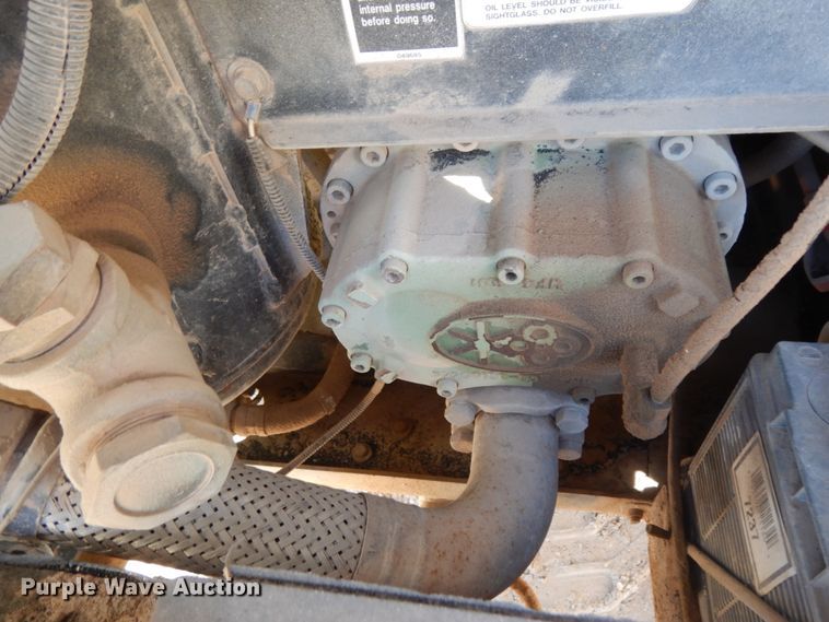 image for item DJ8174 2007 Sullair 260  air compressor