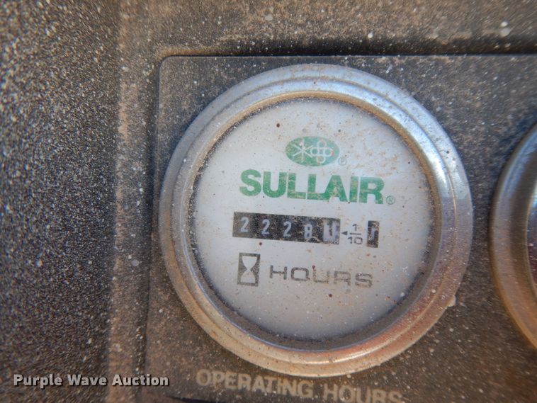 image for item DJ8174 2007 Sullair 260  air compressor