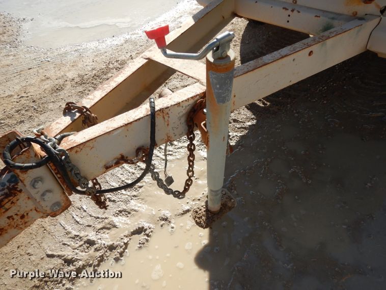 image for item DJ8175 1994 Ingersoll Rand 250  air compressor